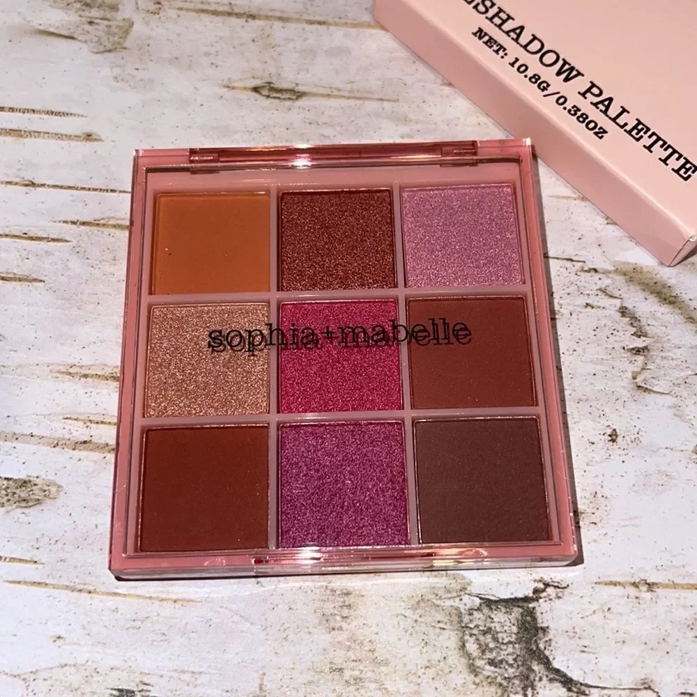 ☀️ Sophia+mabelle Eyeshadow Palette in pink and browns